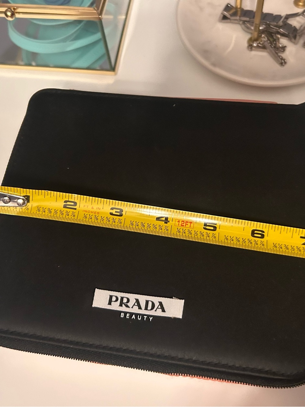 PRADA Beauty Black & Pink Box - Picture 5 of 7